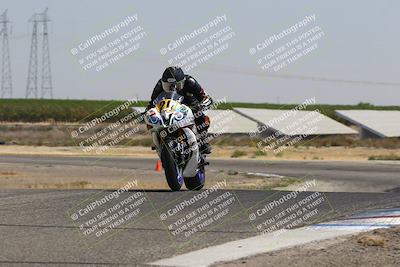 media/Sep-01-2025-Lets Ride (Mon) [[4370d11284]]/B Group/1220pm (Wheelie Bump)/